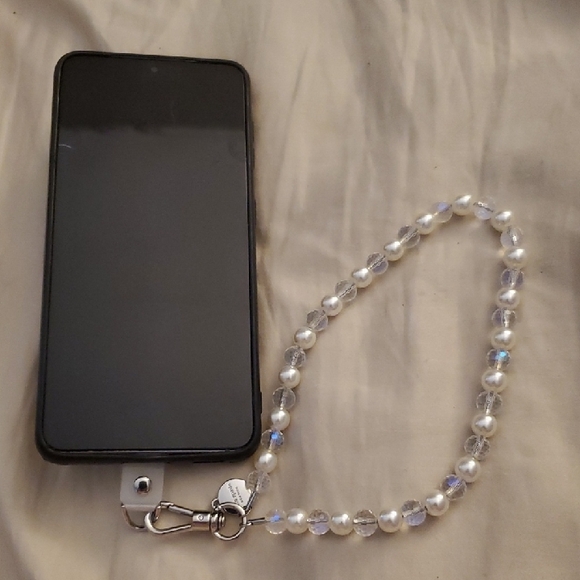 NEW KATE SPADE Wristlet Cell Phone Pearl Crystal Charm Attachment  APPLE SAMSUNG - Picture 1 of 6
